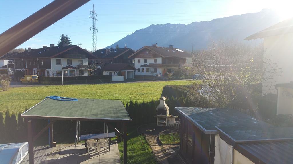 Ferienwohnung Blick Auf Die Berge Pidingerau المظهر الخارجي الصورة